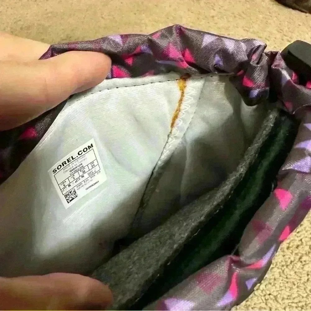 Sorel Women Snow Boots Flurry‎ Print Pink/Purple Liner Size 6